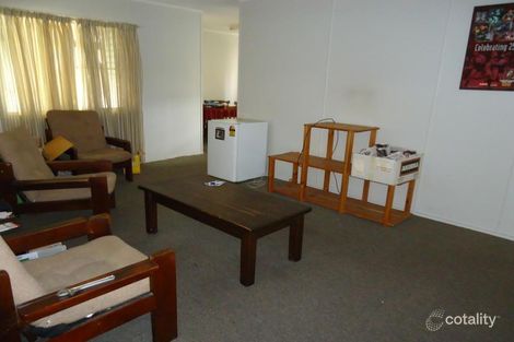 Property photo of 10 Wallace Street Dysart QLD 4745