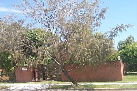 15 Howard St, Runaway Bay, QLD 4216