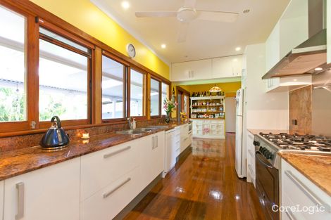 Property photo of 165 Wynnum North Road Wynnum QLD 4178