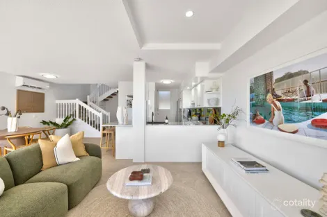 Property photo of 1/52 Hooker Boulevard Mermaid Waters QLD 4218