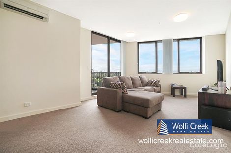 Property photo of 302/2 Discovery Point Place Wolli Creek NSW 2205