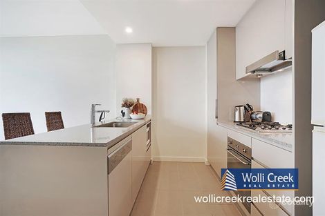 Property photo of 302/2 Discovery Point Place Wolli Creek NSW 2205