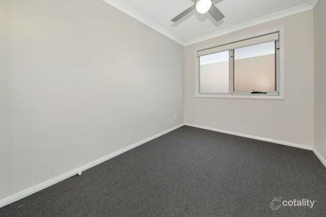Property photo of 18 Burdock Walk Truganina VIC 3029