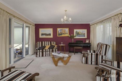 Property photo of 5 Ajax Drive Wheelers Hill VIC 3150