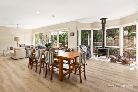 Property photo of 10 Aristines Place Sorrento VIC 3943
