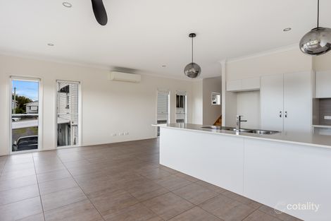 Property photo of 2/369 Ipswich Road Annerley QLD 4103