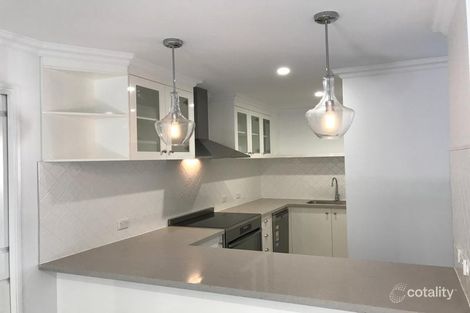 2/58 Donald St, Camp Hill, QLD 4152