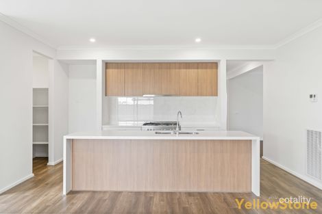 Property photo of 36 Wattlebird Drive Lara VIC 3212
