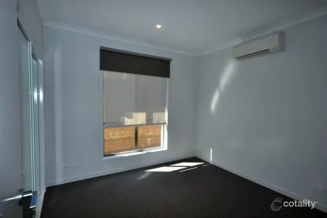 Property photo of 2A Akima Terrace Mooroolbark VIC 3138