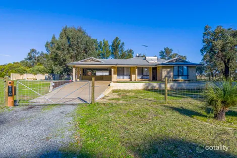 33 Thomas St, Pinjarra, WA 6208