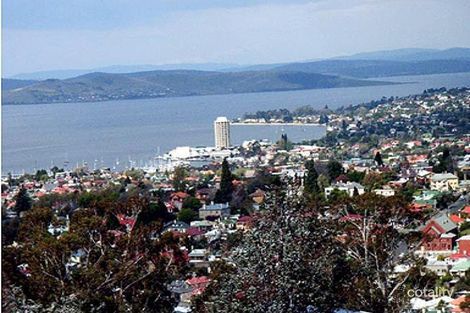 7 Thelma Dr, West Hobart, TAS 7000