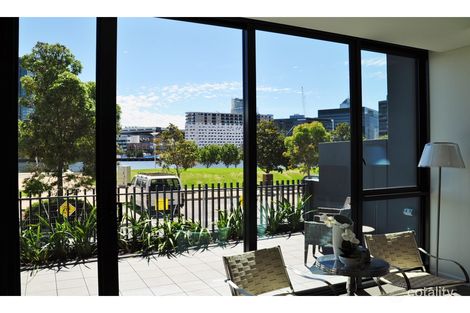 Property photo of 9 Point Park Crescent Docklands VIC 3008
