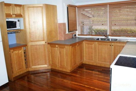 Property photo of 16 Greer Road Salisbury QLD 4107