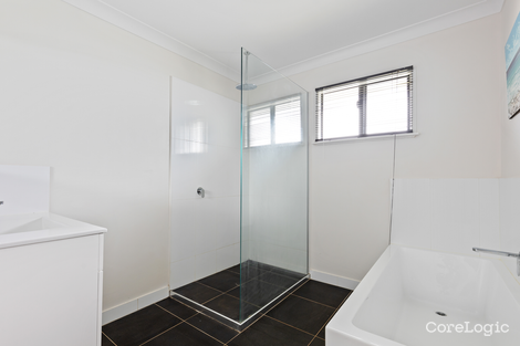 Property photo of 1 Rowe Street Centenary Heights QLD 4350