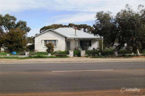 Property photo of 34 Railway Avenue Merredin WA 6415