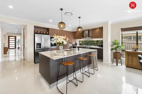 Property photo of 62 Moondarra Drive West Hoxton NSW 2171