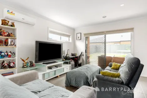 Property photo of 18 Flewin Avenue Miners Rest VIC 3352