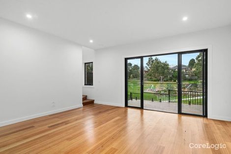 Property photo of 3/24 Bayley Grove Doncaster VIC 3108