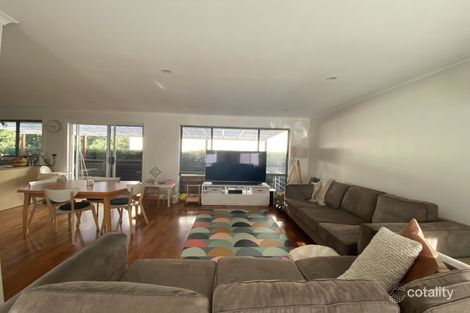 Property photo of 2/32 Doynton Parade Mount Waverley VIC 3149