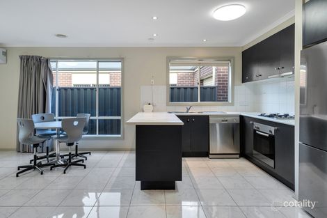 Property photo of 30 Mareeba Way Craigieburn VIC 3064