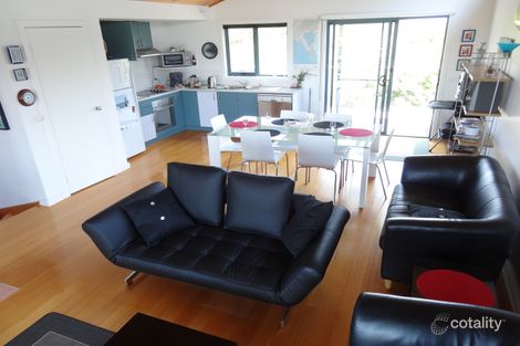 Property photo of 2/5-7 Acacia Street Sandy Point VIC 3959