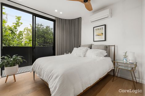 Property photo of 1/31 Pine Avenue Elwood VIC 3184