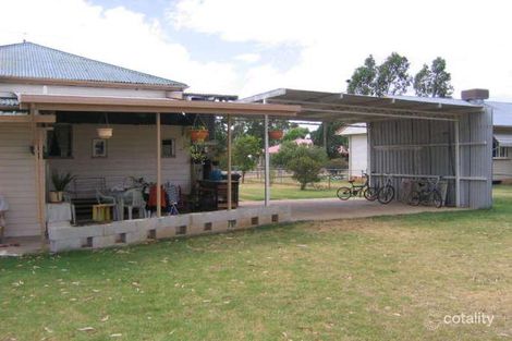 Property photo of 55 King Street Chinchilla QLD 4413