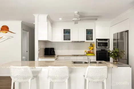 Property photo of 5 Regent Court Mount Coolum QLD 4573