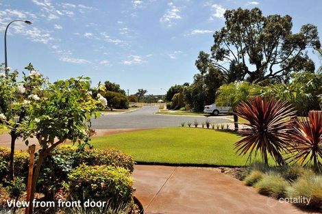 Property photo of 15 Springwood Way Woodvale WA 6026