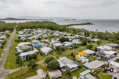 Property photo of 10 Rosella Street St Helens Beach QLD 4798