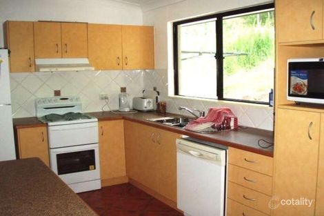 Property photo of 2/10 Duell Road Cannonvale QLD 4802