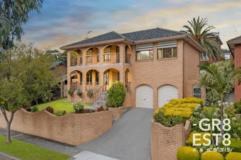 Property photo of 16 Simmonds Place Endeavour Hills VIC 3802