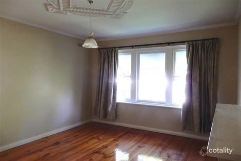 2 Cheviot Ave, Lower Mitcham, SA 5062