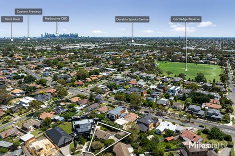 Property photo of 8 Royal Court Ivanhoe VIC 3079