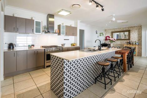 1 Emerson Dr, Bonogin, QLD 4213