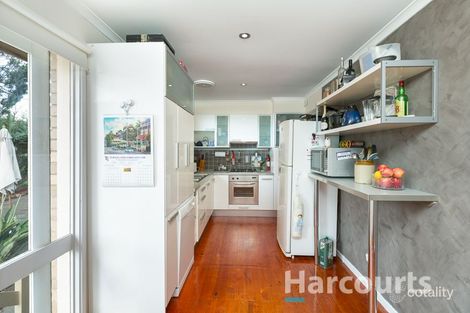 Property photo of 6 Patterson Court Endeavour Hills VIC 3802