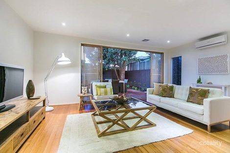 Property photo of 10A Hemingford Road Bentleigh East VIC 3165