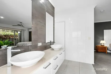 Property photo of 47 Ameen Circuit Mudjimba QLD 4564