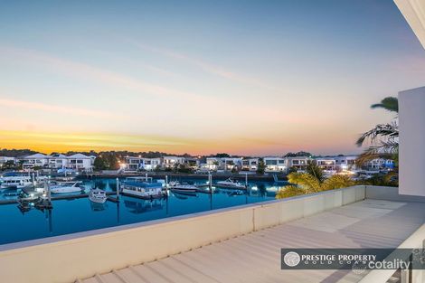 Property photo of 21 Coomera Court Helensvale QLD 4212