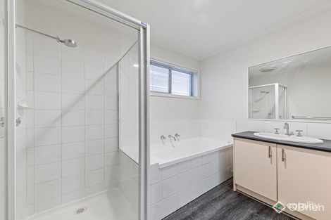 Property photo of 24/15 Balmain Drive Carrum Downs VIC 3201