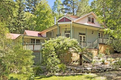 10 Fletcher St, Wentworth Falls, NSW 2782