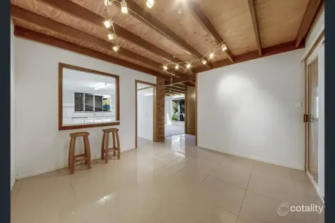 Property photo of 35 Allunga Drive Glen Eden QLD 4680