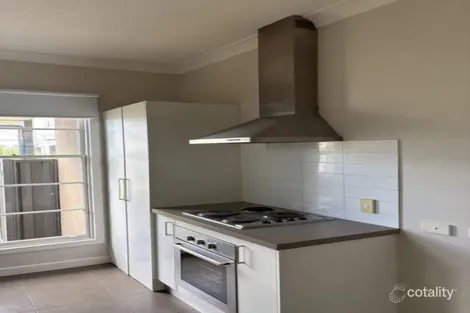 Property photo of 4/4 Barkly Street Camperdown VIC 3260