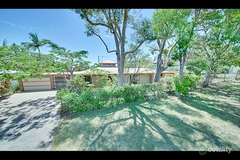 Property photo of 1 Greer Street Meikleville Hill QLD 4703