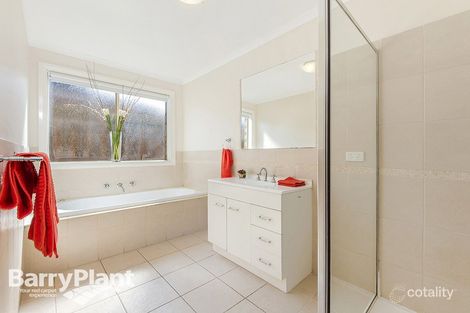 Property photo of 2/20 Garfield Street St Albans VIC 3021