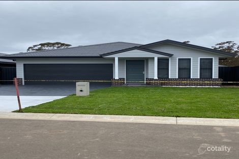 5 Joyner St, Thirlmere, NSW 2572