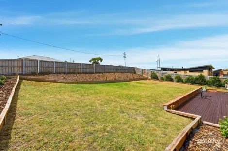 Property photo of 1 Erin Close Brighton TAS 7030