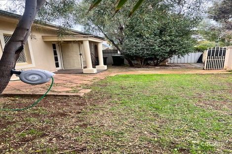 Property photo of 27 Queen Street Smithfield SA 5114