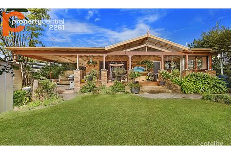 Property photo of 19 Bundilla Parade Berkeley Vale NSW 2261