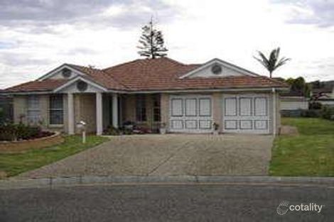 Property photo of 8 Clipper Close Caves Beach NSW 2281